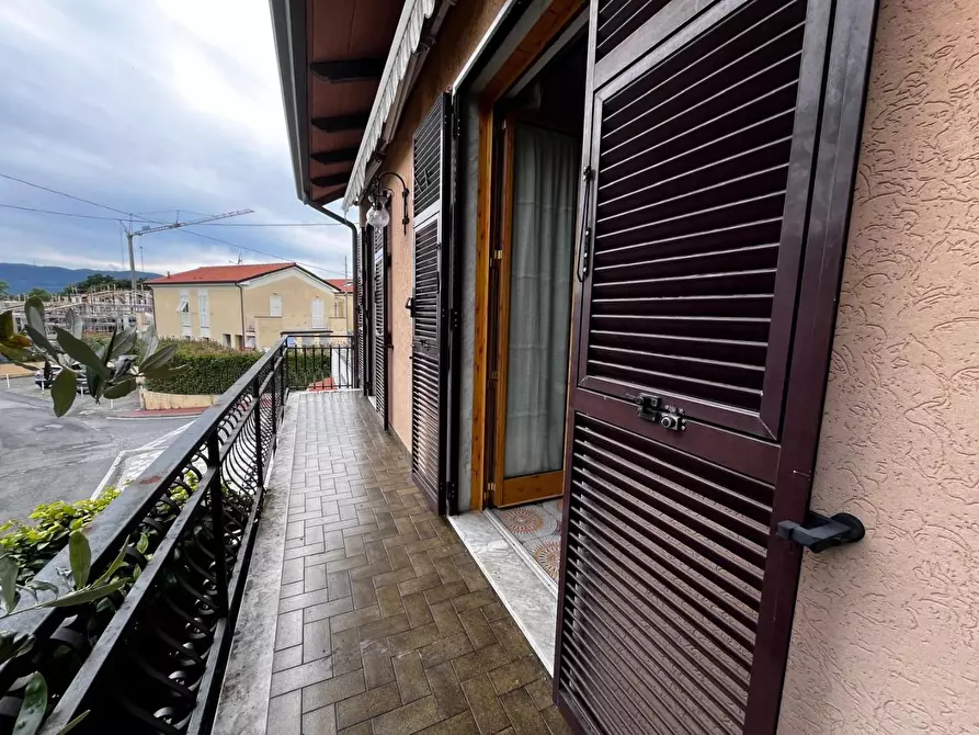 Immagine 24 di Casa indipendente in vendita  a Castelnuovo Magra