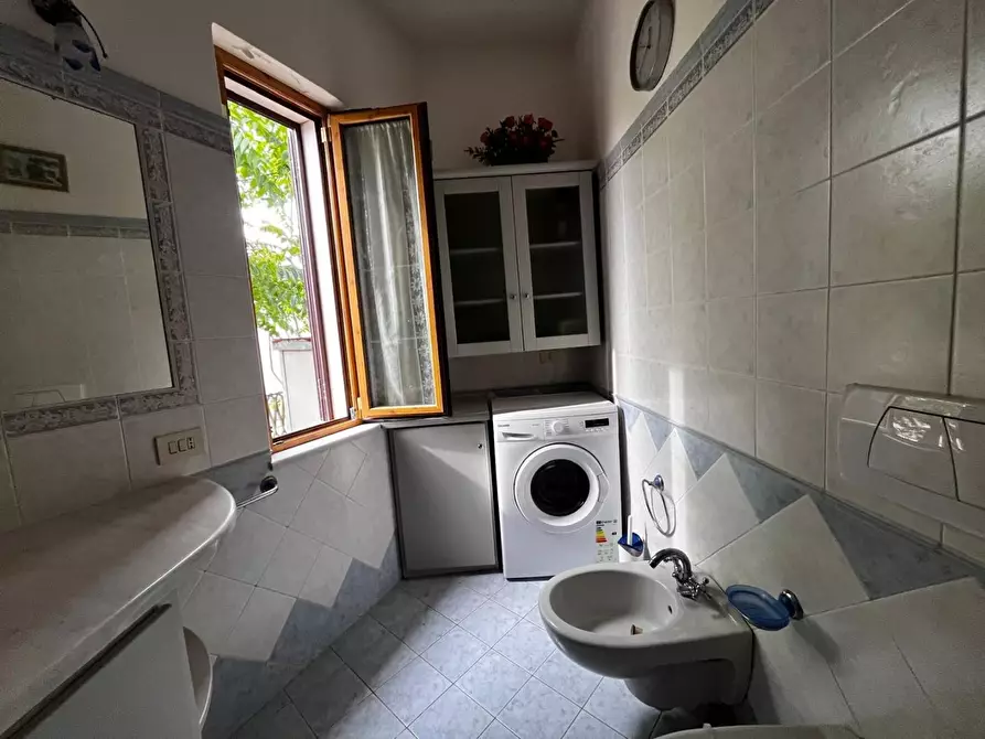 Immagine 31 di Casa indipendente in vendita  a Castelnuovo Magra