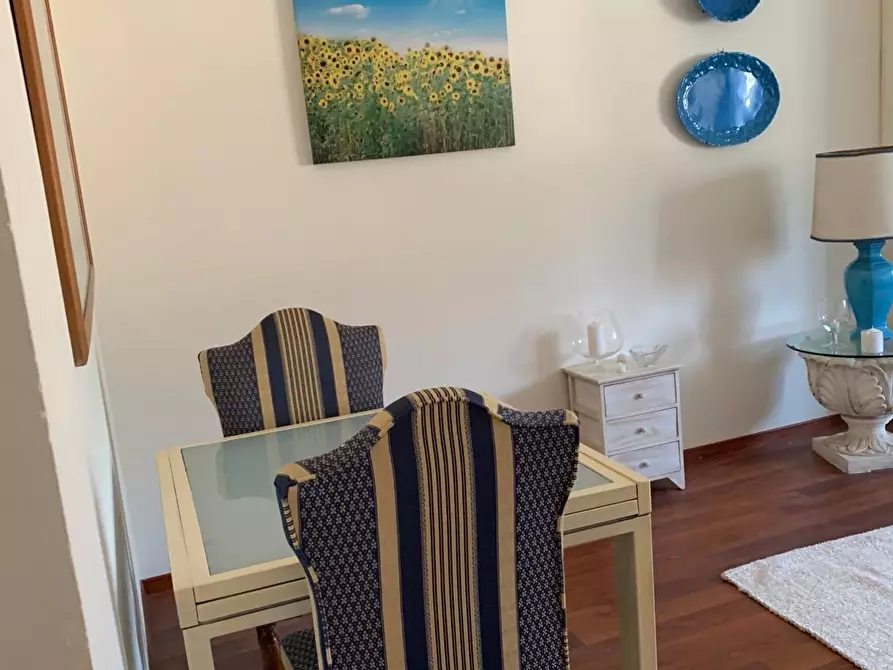 Immagine 3 di Appartamento in vendita  a Carrara