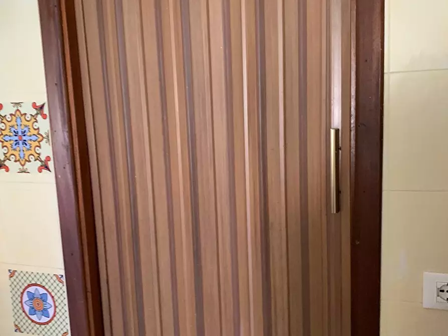 Immagine 29 di Appartamento in vendita  a Carrara