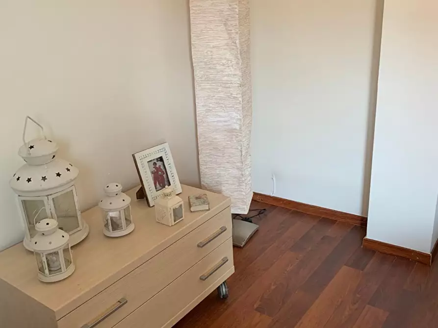 Immagine 19 di Appartamento in vendita  a Carrara