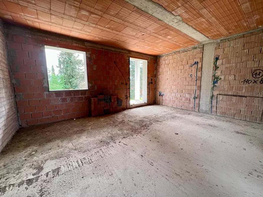 Immagine 5 di Villa in vendita  a Casciana Terme Lari