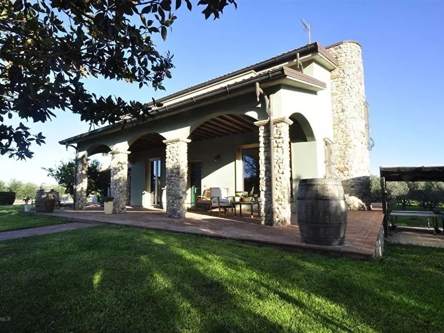 Immagine 22 di Villa in vendita  a San Vincenzo