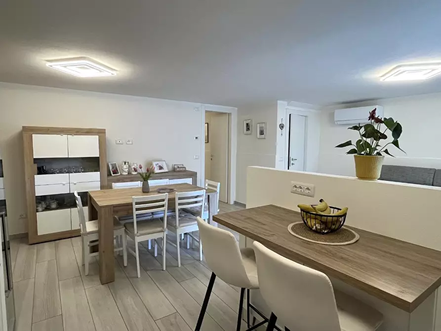 Immagine 19 di Villetta a schiera in vendita  a Seravezza