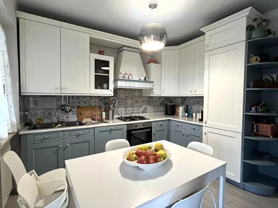 Immagine 4 di Villetta a schiera in vendita  a Seravezza