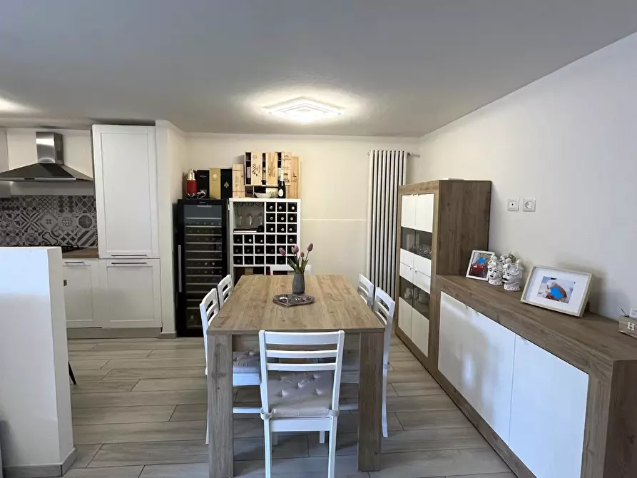 Immagine 21 di Villetta a schiera in vendita  a Seravezza