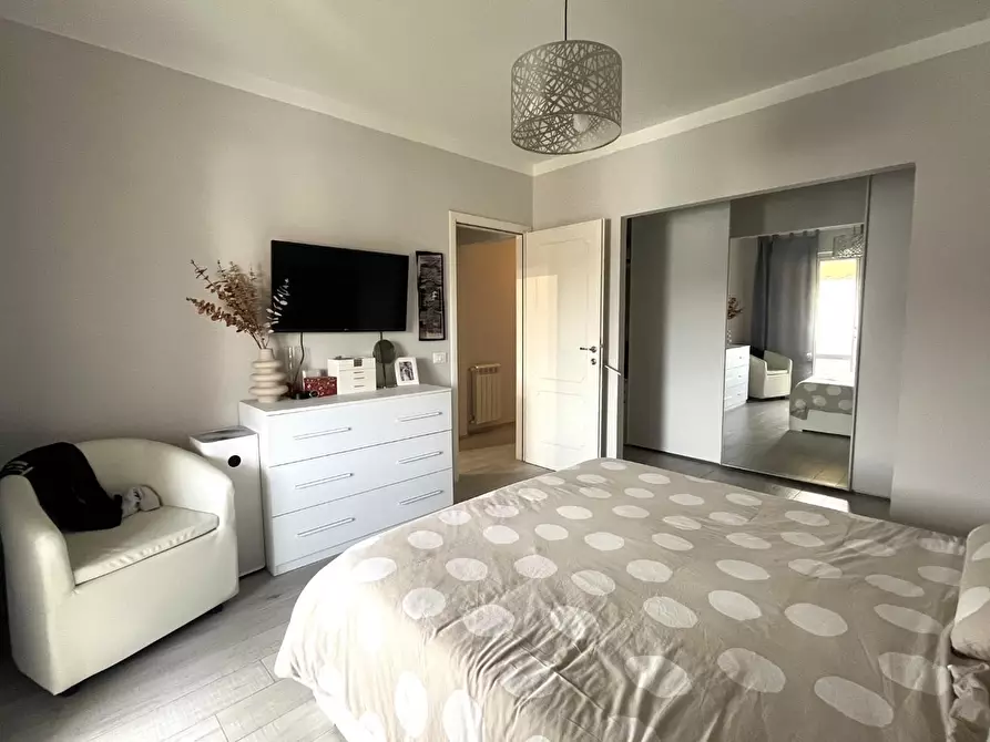 Immagine 7 di Villetta a schiera in vendita  a Seravezza