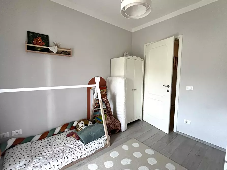 Immagine 13 di Villetta a schiera in vendita  a Seravezza