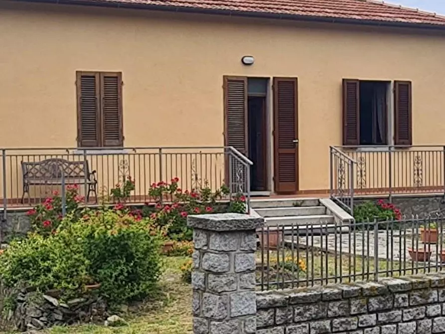 Immagine 4 di Villa in vendita  a Campo Nell'elba