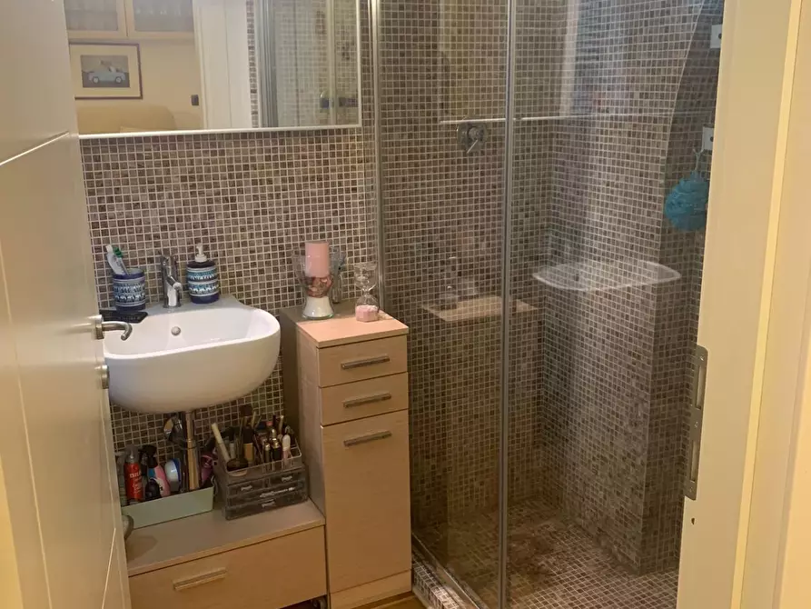 Immagine 8 di Loft/Open space in vendita  a Pisa