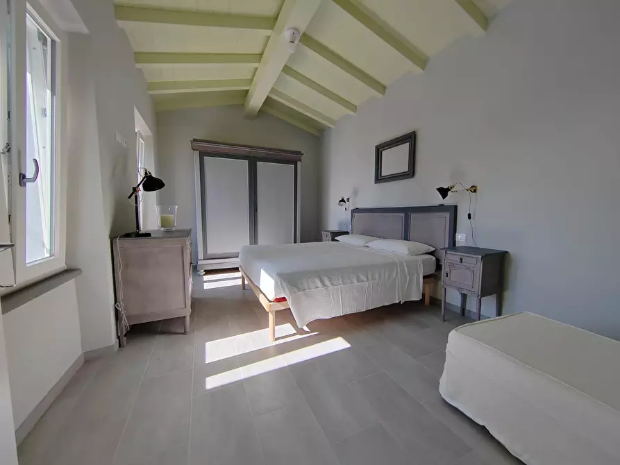 Immagine 24 di Casa indipendente in affitto  a Pietrasanta