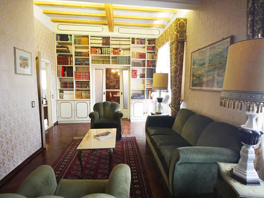 Immagine 6 di Villa in vendita  a Vinci