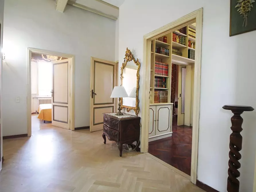 Immagine 3 di Villa in vendita  a Vinci