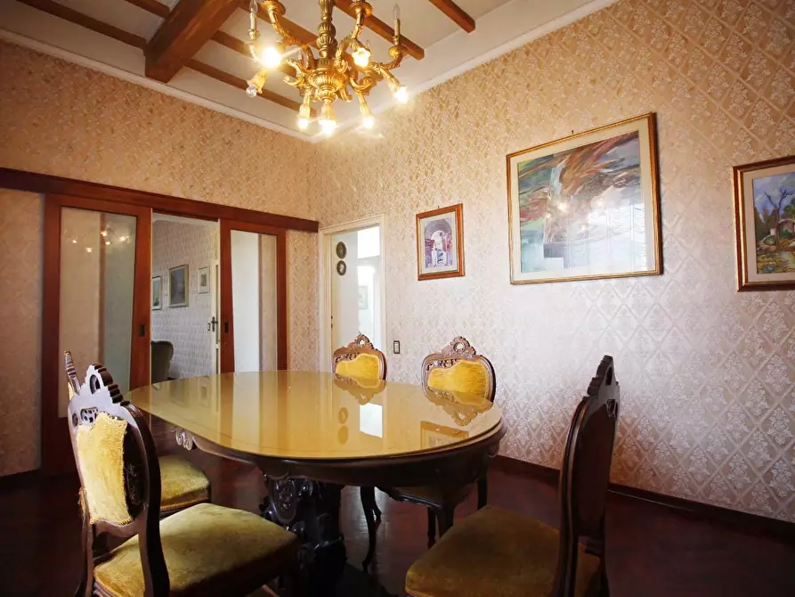 Immagine 12 di Villa in vendita  a Vinci