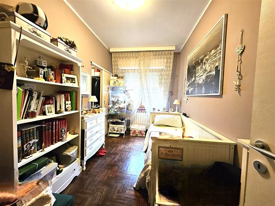 Immagine 14 di Appartamento in vendita  a Massa