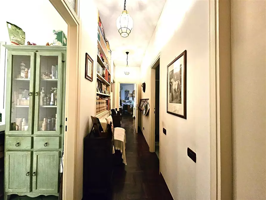 Immagine 24 di Appartamento in vendita  a Massa