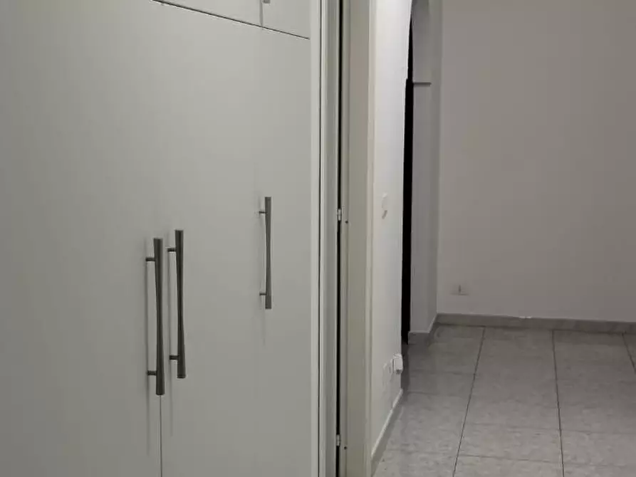 Immagine 3 di Appartamento in vendita  a Massa