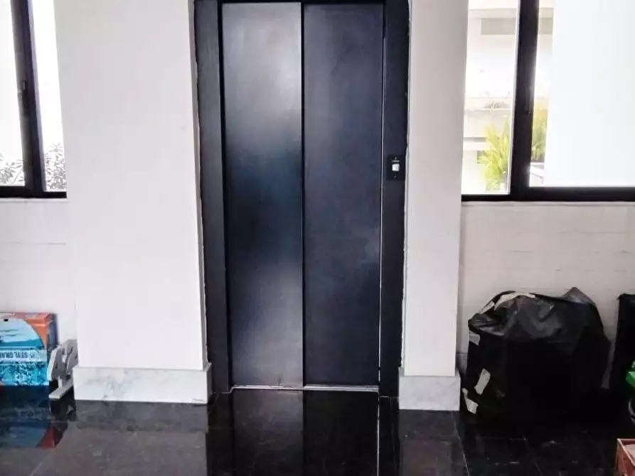 Immagine 22 di Appartamento in vendita  a Massa