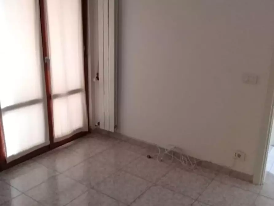 Immagine 16 di Appartamento in vendita  a Massa