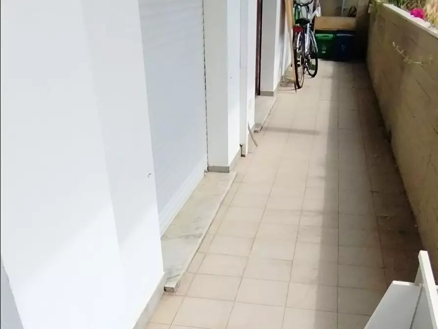 Immagine 9 di Appartamento in vendita  a Massa