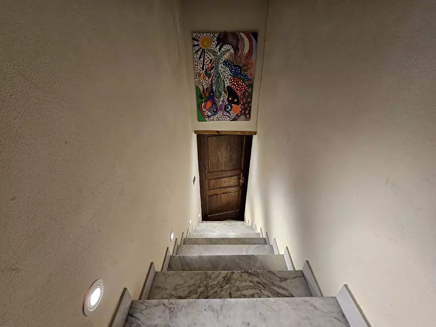 Immagine 18 di Appartamento in vendita  a Siena