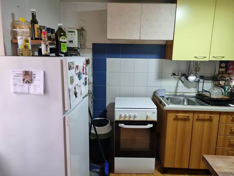 Immagine 19 di Casa indipendente in vendita  a Massa