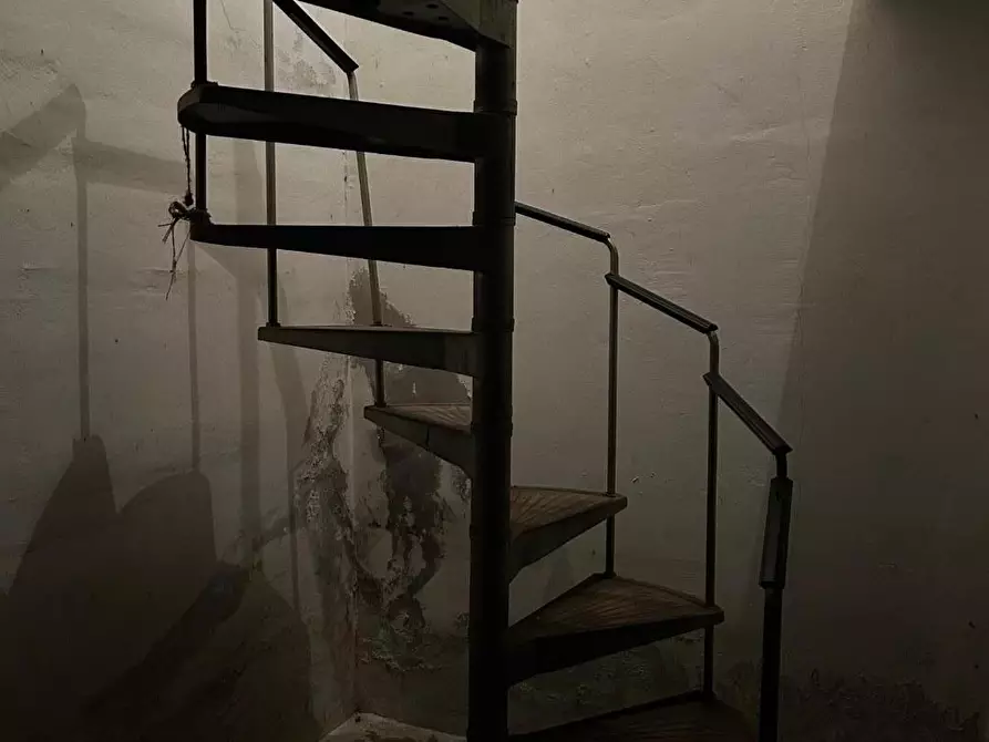 Immagine 18 di Appartamento in vendita  a Empoli