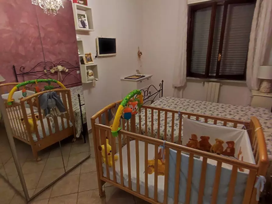 Immagine 6 di Appartamento in vendita  a Massa