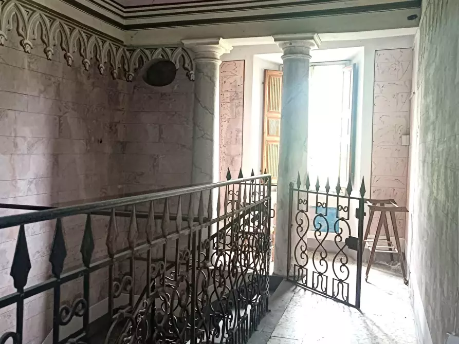Immagine 11 di Mansarda in vendita  a Barga