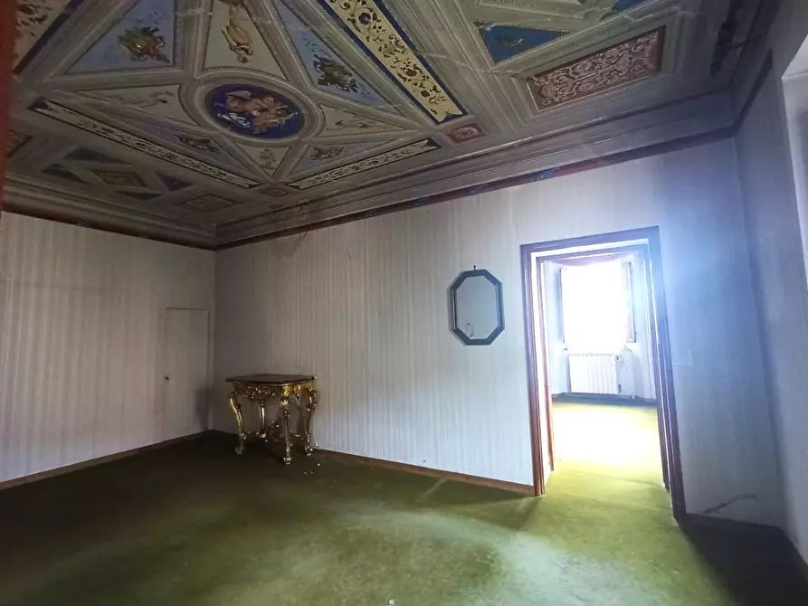 Immagine 20 di Mansarda in vendita  a Barga