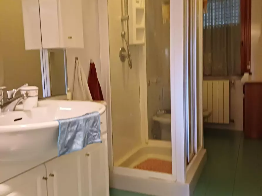 Immagine 7 di Appartamento in vendita  a Massa