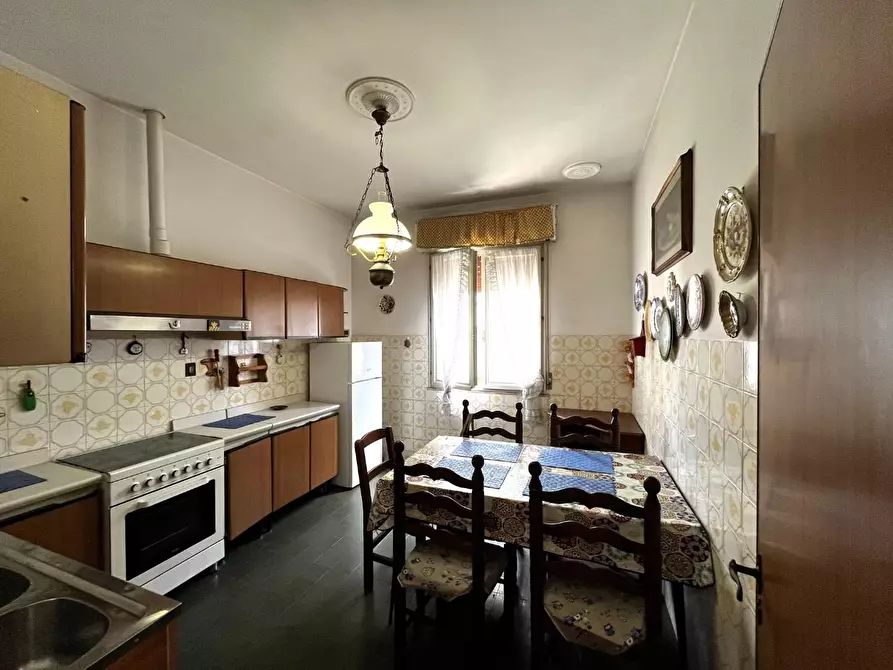 Immagine 6 di Appartamento in vendita  a Rosignano Marittimo