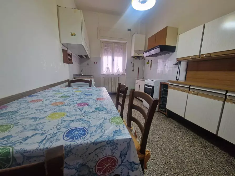 Immagine 3 di Appartamento in vendita  a Rosignano Marittimo