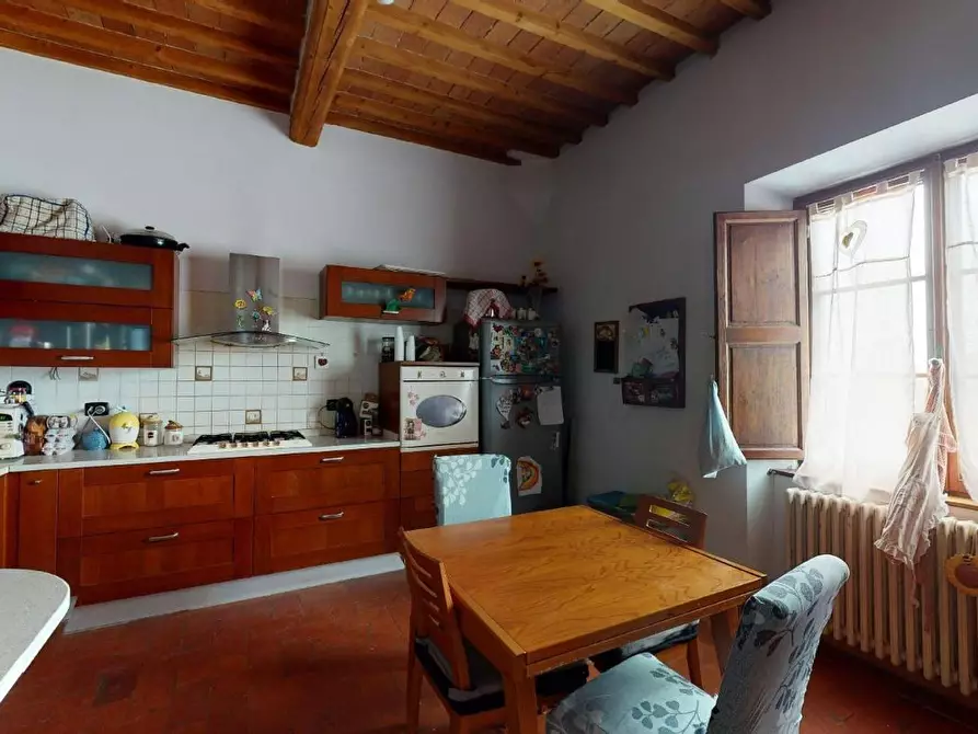 Immagine 10 di Immobile di prestigio in vendita  a Cascina