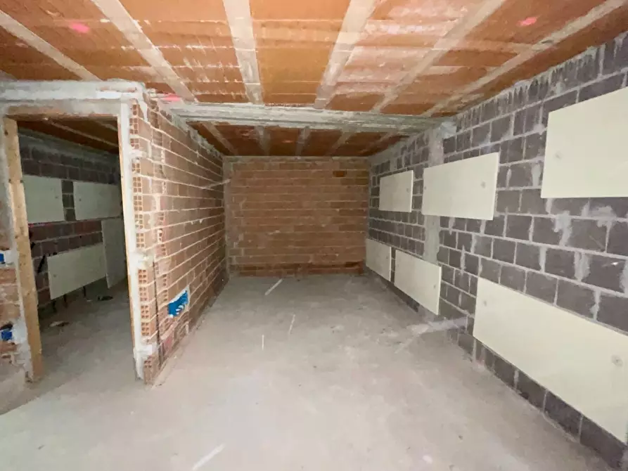 Immagine 9 di Appartamento in vendita  a Massarosa