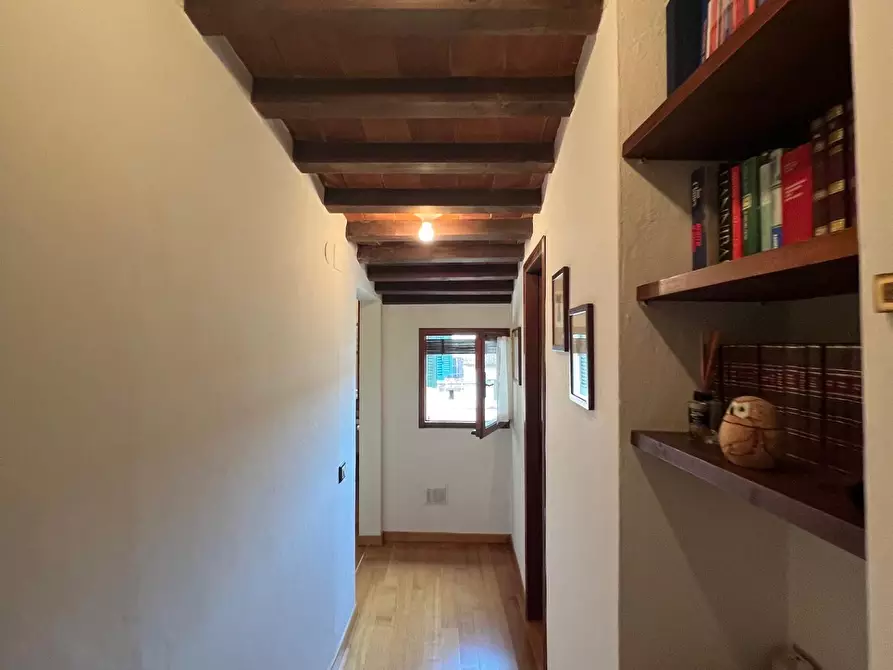 Immagine 13 di Appartamento in affitto  a Firenze