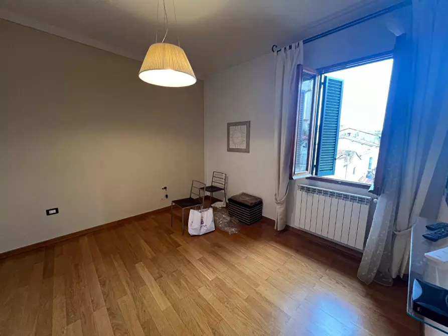 Immagine 26 di Appartamento in affitto  a Firenze
