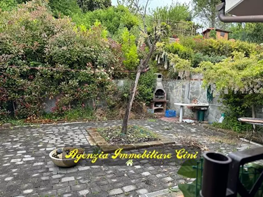 Immagine 29 di Villetta a schiera in vendita  a Collesalvetti