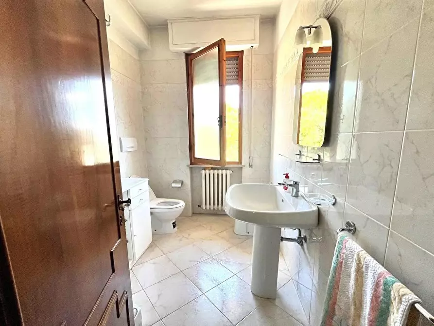 Immagine 7 di Appartamento in vendita  a Certaldo