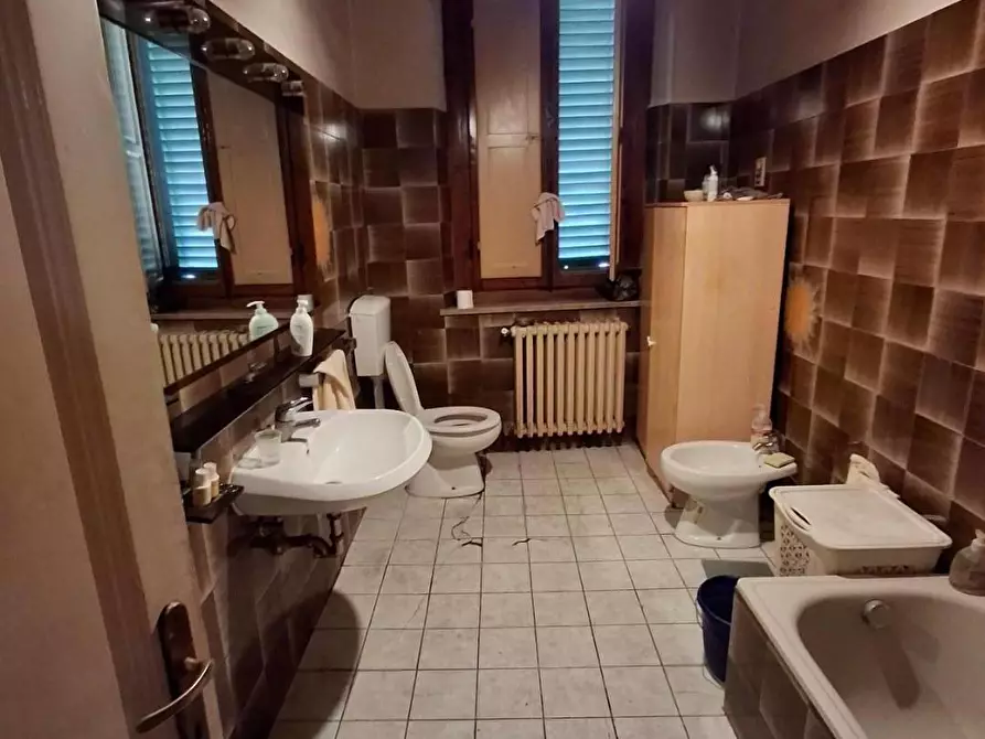 Immagine 23 di Terratetto in vendita  a Capraia E Limite