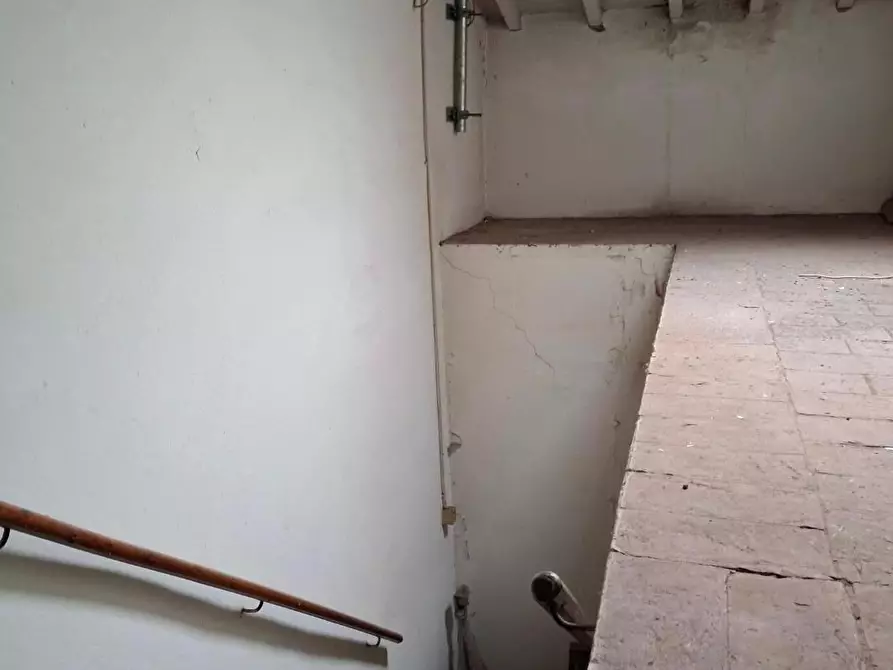 Immagine 34 di Terratetto in vendita  a Capraia E Limite