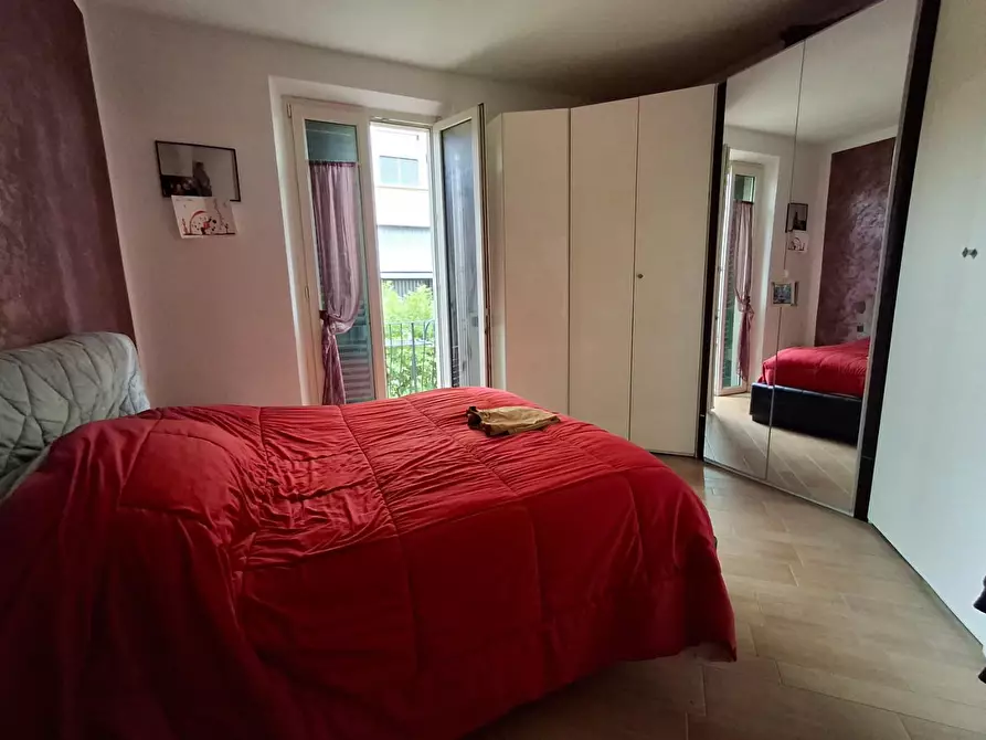 Immagine 9 di Appartamento in vendita  a Capraia E Limite