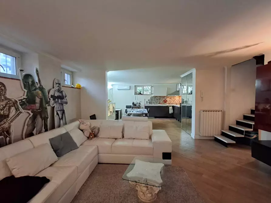 Immagine 18 di Appartamento in vendita  a Capraia E Limite