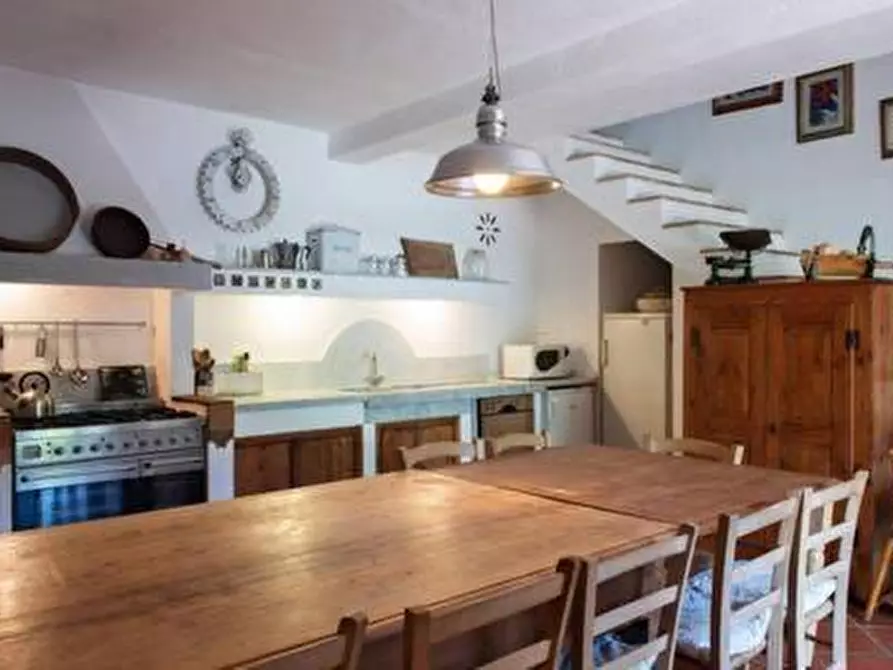 Immagine 16 di Casa colonica in vendita  a Montaione