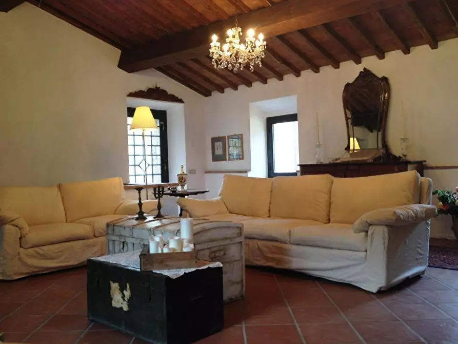 Immagine 15 di Casa colonica in vendita  a Montaione