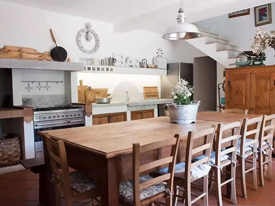 Immagine 21 di Casa colonica in vendita  a Montaione