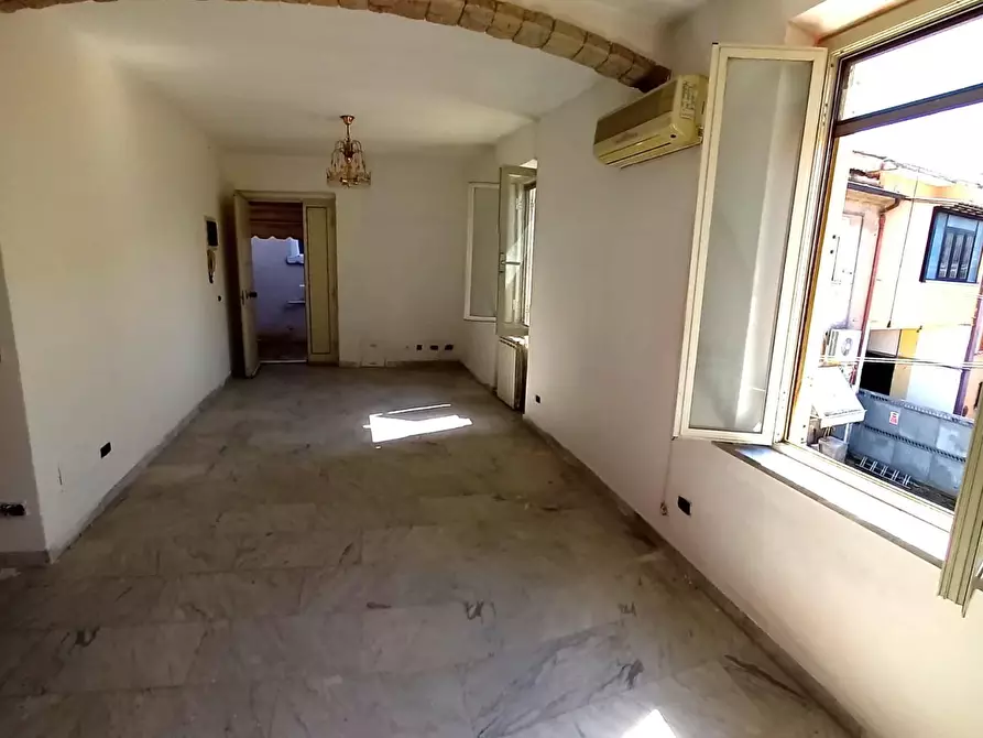 Immagine 5 di Appartamento in vendita  a Carrara