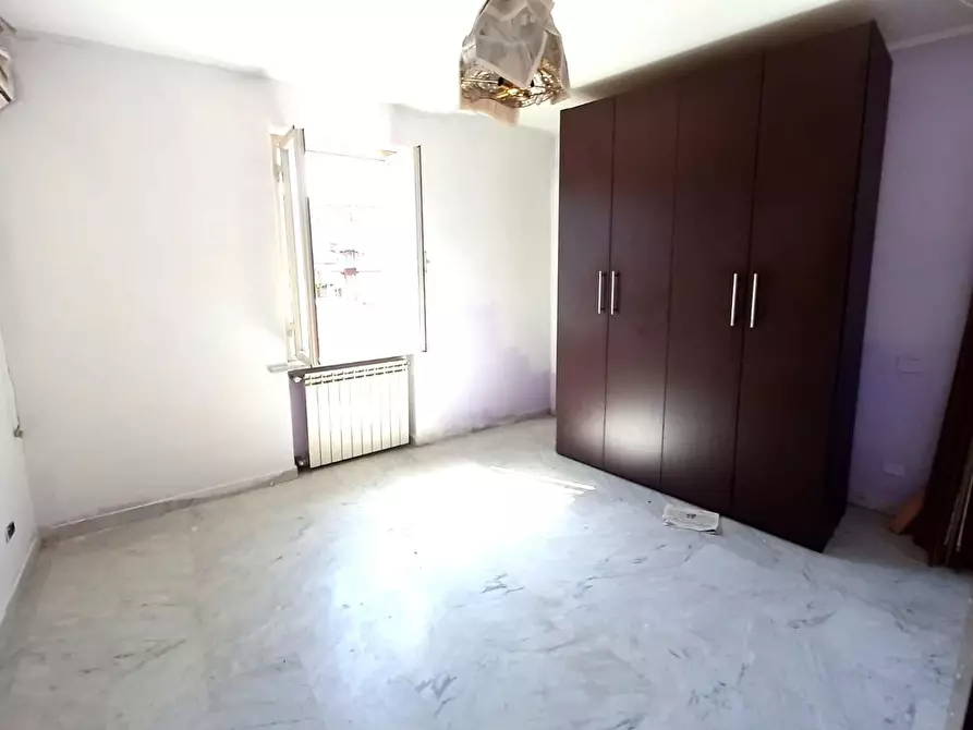 Immagine 13 di Appartamento in vendita  a Carrara