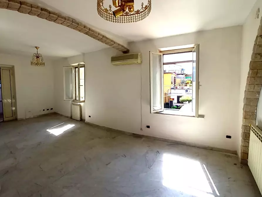 Immagine 8 di Appartamento in vendita  a Carrara