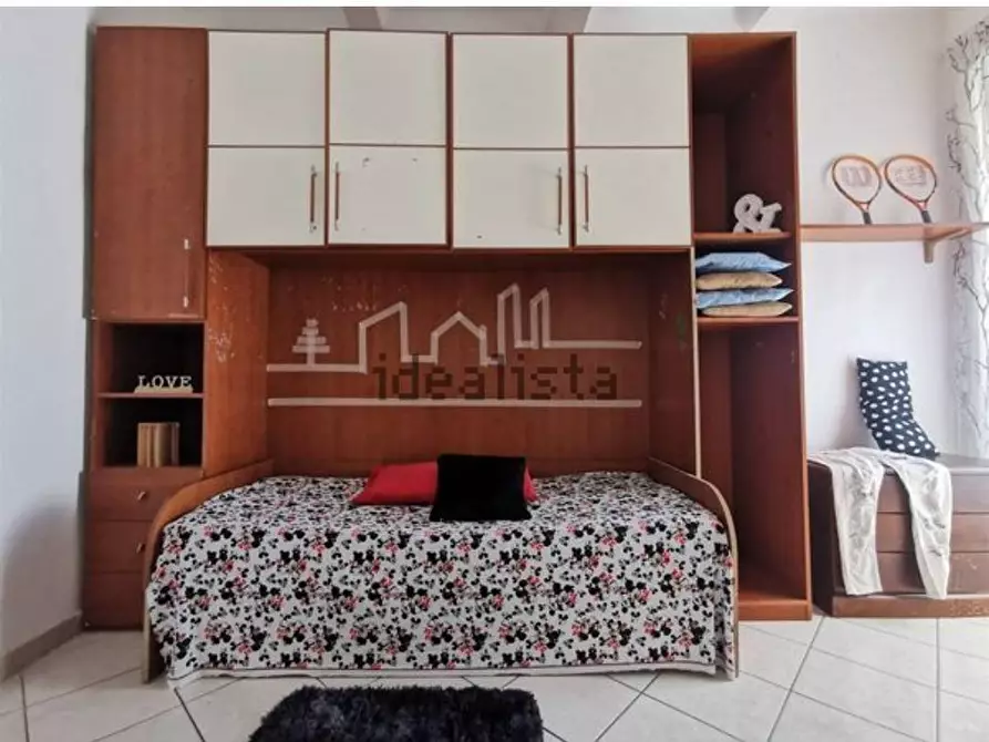 Immagine 13 di Appartamento in vendita  a Livorno